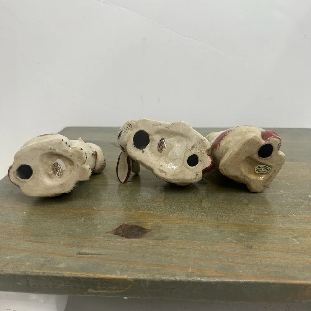 Lot Of 3 Staffordshire Style Bunny Rabbit Small Porcelain Figurine 3-4